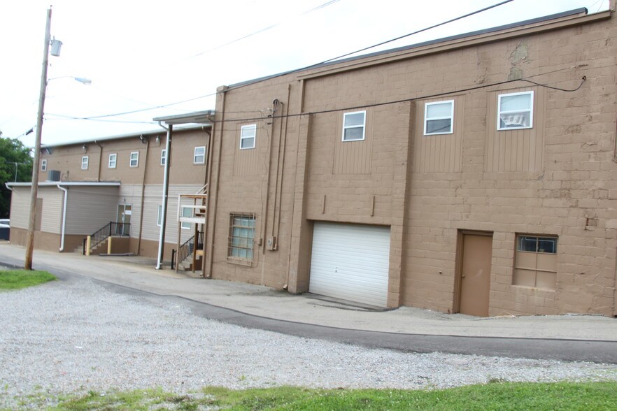 More Photos Of 105-111 W Fayette St, Uniontown Unknown For Lease