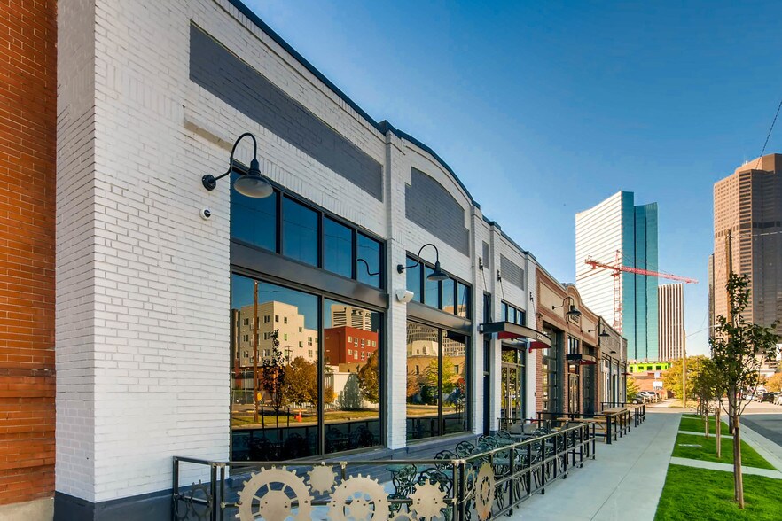 More Photos Of 2200-2220 California St, Denver Restaurant For Sale