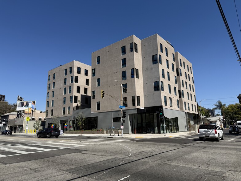 More Photos Of 1410 N Highland Ave, Los Angeles Apartments For Lease