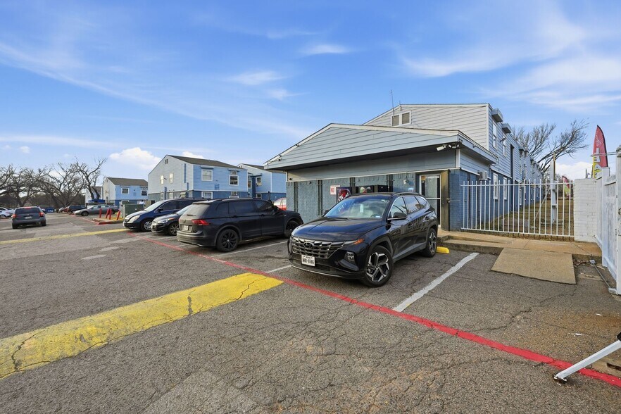 More Photos Of 3410 Fordham Rd, Dallas Apartments For Sale