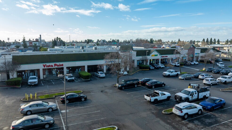 More Photos Of 805-831 Harbor Blvd, West Sacramento Freestanding For Sale