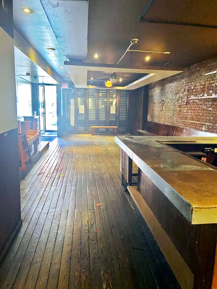 More Photos Of 95 2nd Ave, New York Apartments For Lease