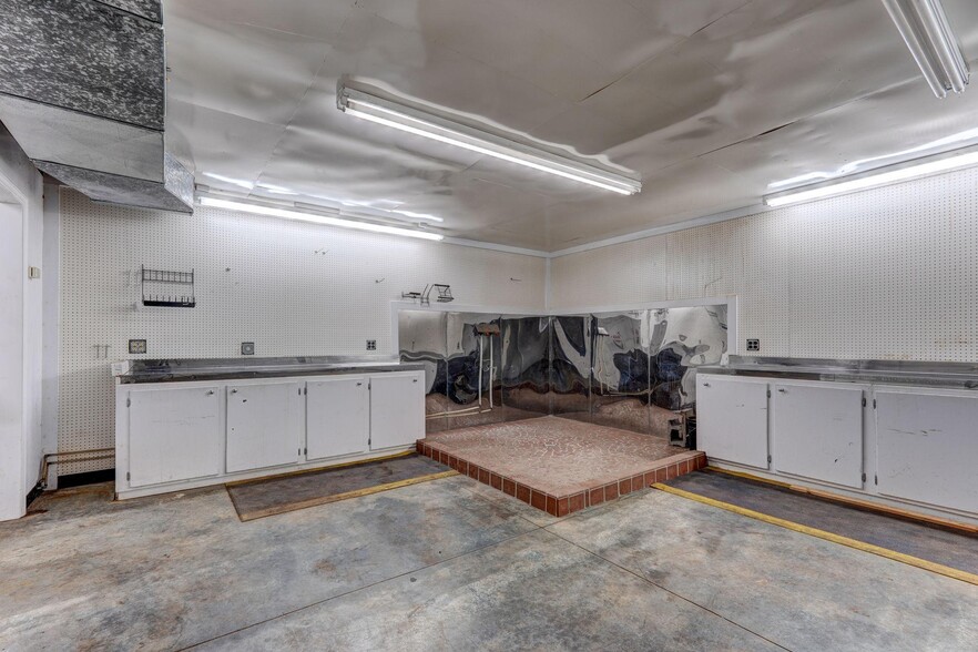 More Photos Of 112 Short Morgan St, Eden Flex For Sale