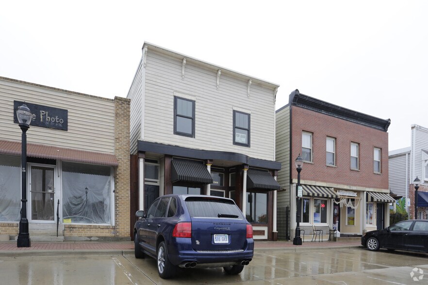 More Photos Of 13416 Santa Fe Trail Dr, Lenexa Storefront Retail Office For Lease