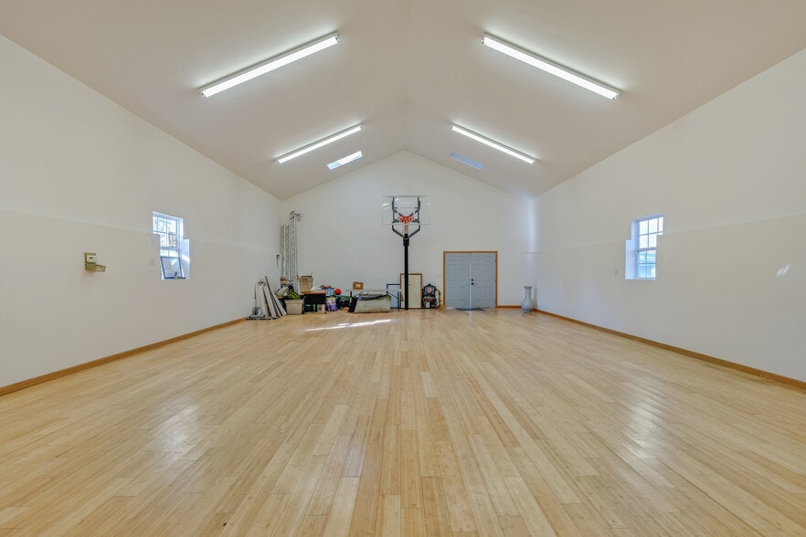 More Photos Of , Marietta Unknown For Sale