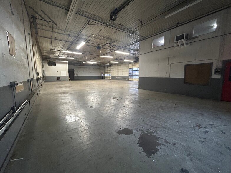 More Photos Of 9350 Shaver Rd, Portage Manufacturing For Sale