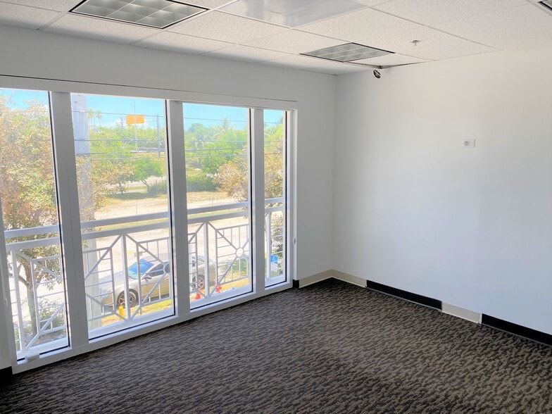 More Photos Of 9830 SW 77th Ave, Miami Office For Lease