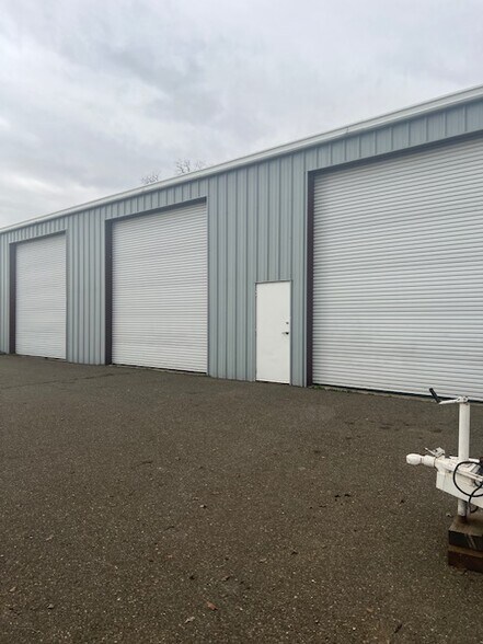 More Photos Of 19886 Riverside Ave, Anderson Land For Sale