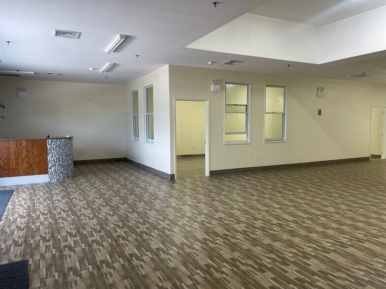 More Photos Of 2516 Neptune Ave, Brooklyn Medical For Lease