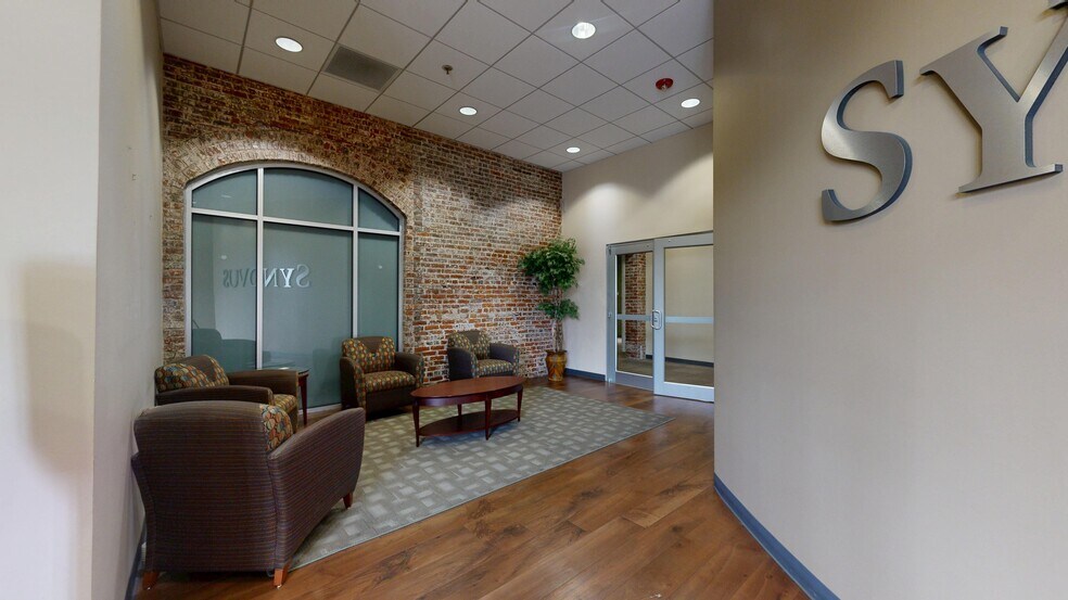 More Photos Of 33 W 11th St, Columbus Loft Creative Space For Lease