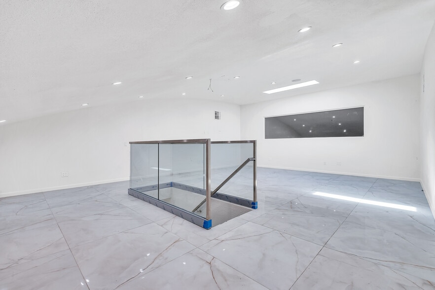 More Photos Of 8100 Electric Ave, Stanton Warehouse For Sale