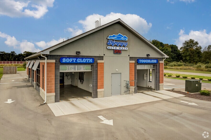 More Photos Of 3507 W Highland Rd, Milford Freestanding For Sale