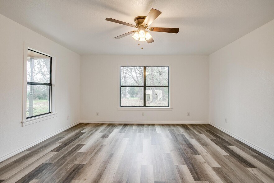 More Photos Of 4011 US-67, Cleburne Land For Sale