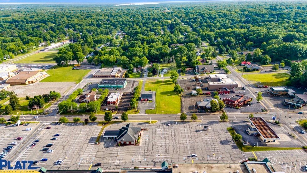 More Photos Of 8303 E Market St, Warren Land For Sale