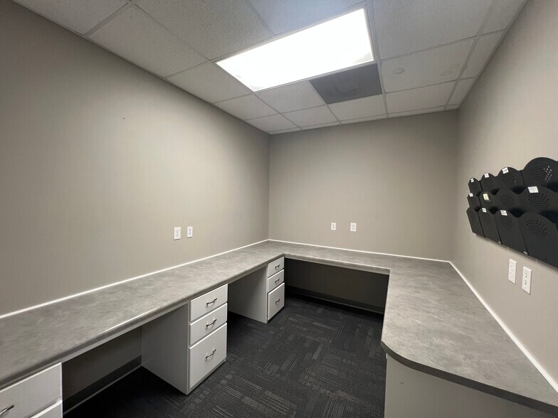 More Photos Of 810 E Craig St, Atmore Medical For Sale