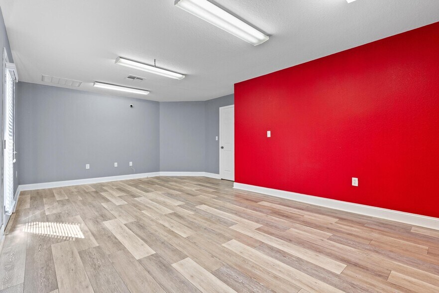 More Photos Of 1200 S Pinellas Ave, Tarpon Springs Medical For Lease