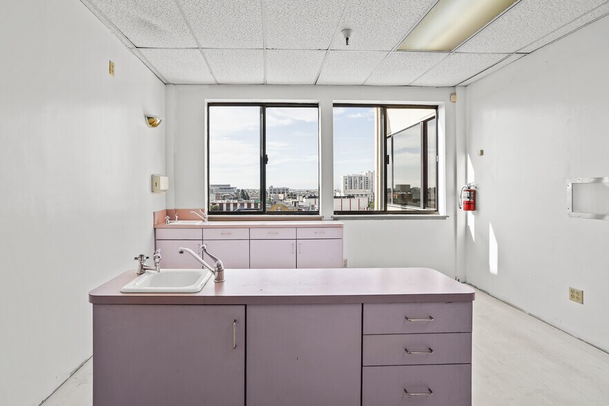 More Photos Of 373 9th St, Oakland Medical For Sale