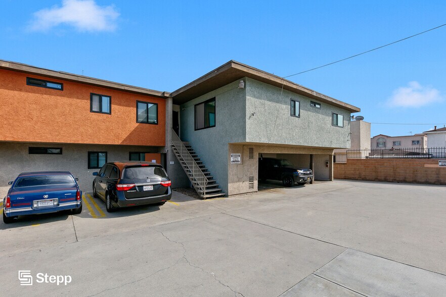 More Photos Of 1628 W 218th St, Torrance Apartments For Sale