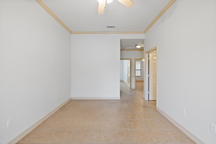 More Photos Of 3000 Joe Dimaggio Blvd, Round Rock Office Residential For Lease