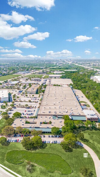 More Photos Of 200 E Bethany Dr, Allen Manufacturing For Sale