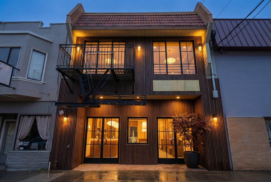 Primary Photo Of 2332-2334 Clement St, San Francisco Restaurant For Lease