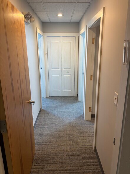 More Photos Of 2299 Woodbury Ave, Newington Medical For Lease