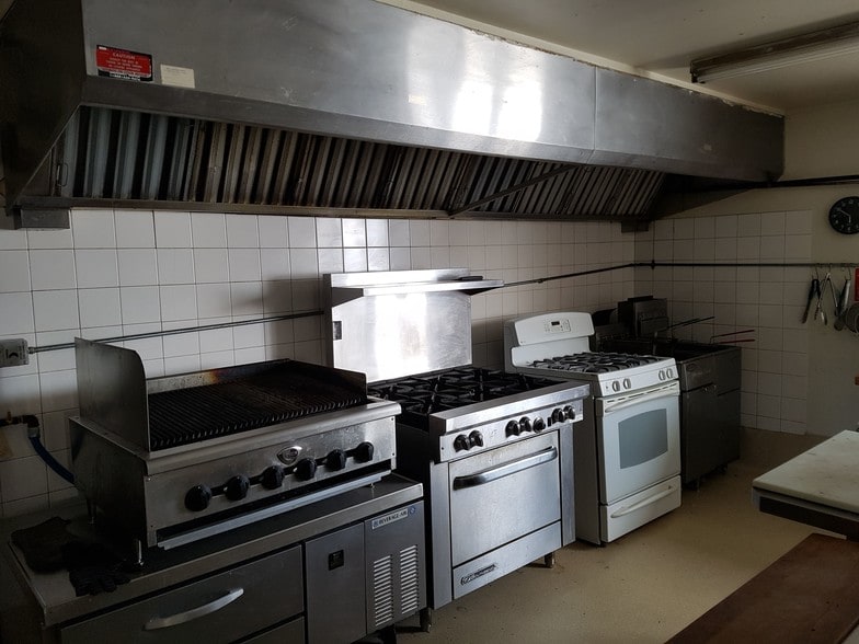 More Photos Of 1753 Hwy 2, Kingston General Retail For Sale