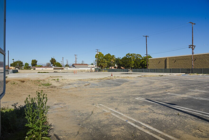 More Photos Of 11701 South St, Artesia Land For Sale