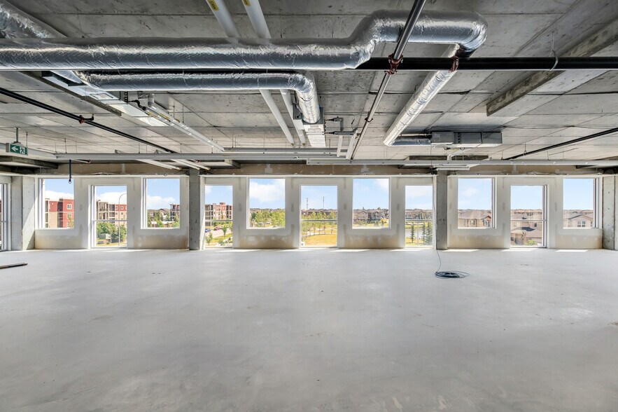 More Photos Of 7171 80th Ave NE, Calgary Office For Lease