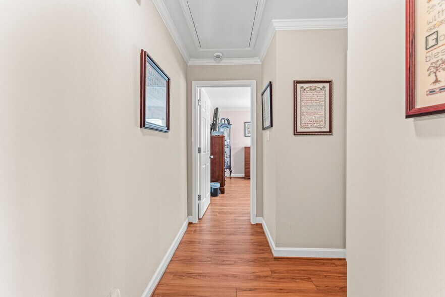 More Photos Of 128 Killian Farm Rd, Stanley Medical For Lease