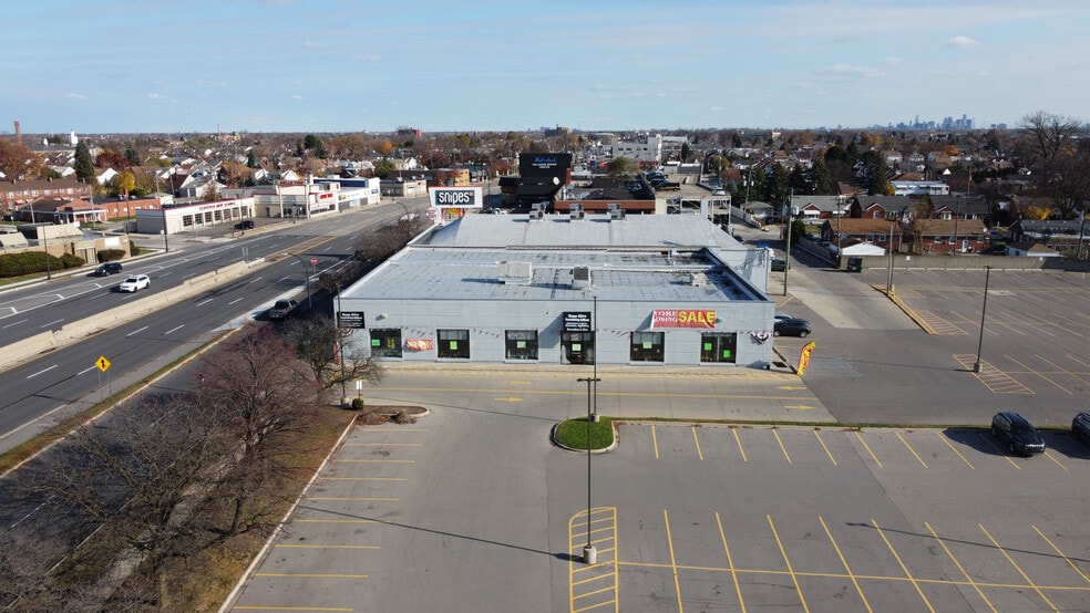 More Photos Of 15241 Michigan Ave, Dearborn Freestanding For Sale