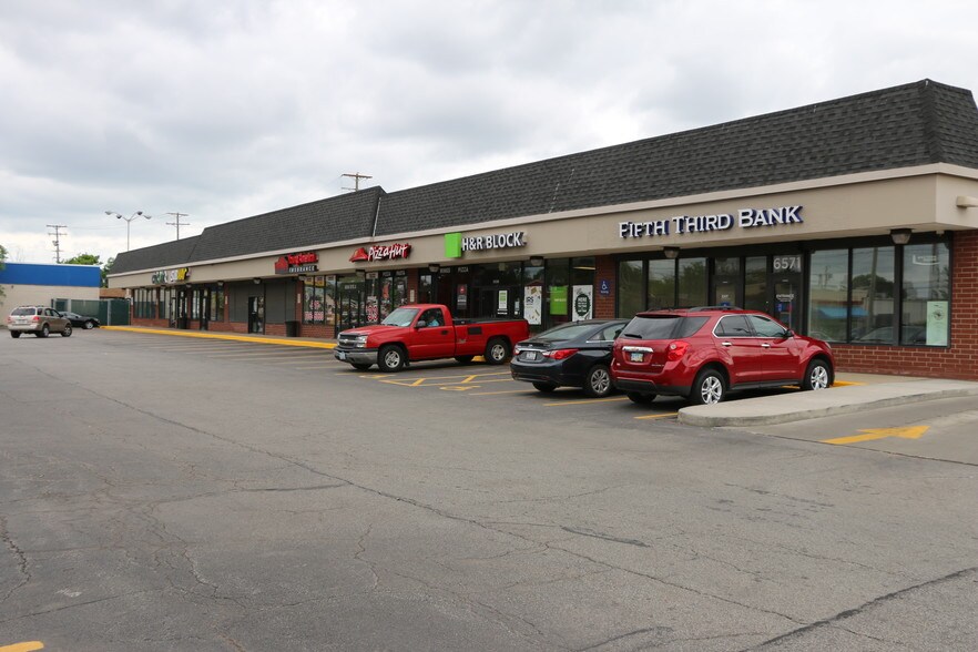 More Photos Of 6541-6801 Broadway Ave, Cleveland Unknown For Lease