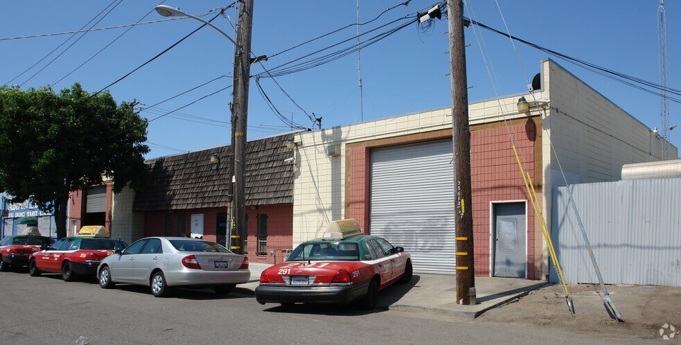 More Photos Of 807-811 54th Ave, Oakland Warehouse For Sale