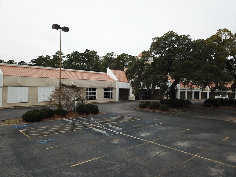 More Photos Of 14427 Ocean Hwy, Pawleys Island Unknown For Lease