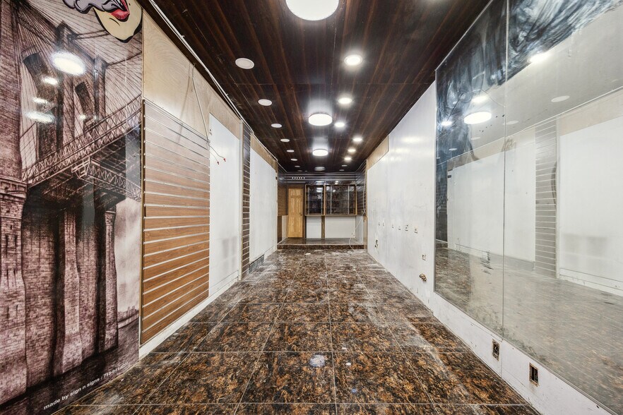 More Photos Of 946-948 1st Ave, New York Apartments For Lease