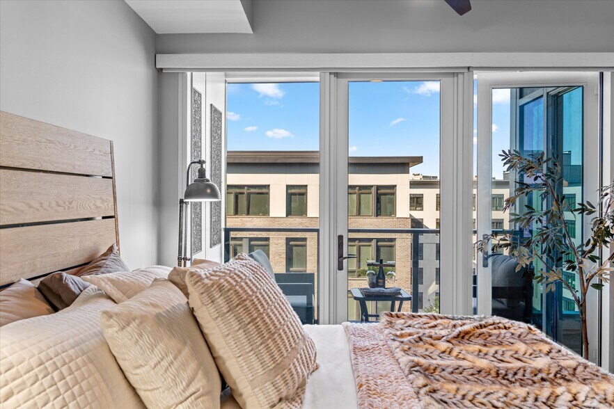 More Photos Of 590 Waterfront Way, Vancouver Multifamily For Sale