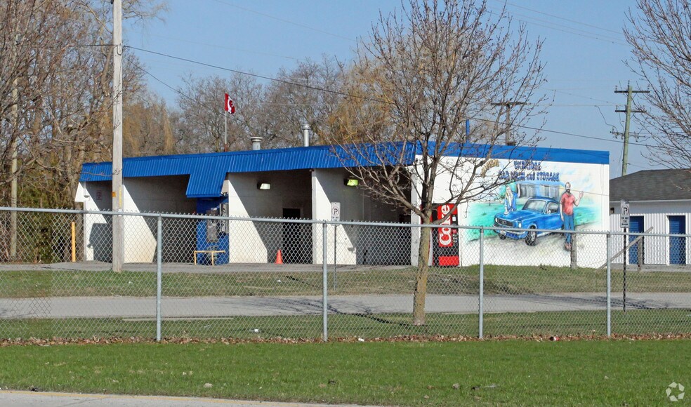 Primary Photo Of 99 Reach St, Uxbridge Carwash For Sale