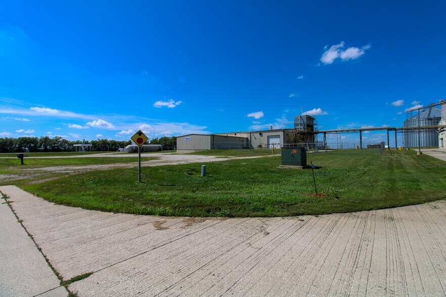 More Photos Of 6059 159th St, Galva Food Processing For Sale
