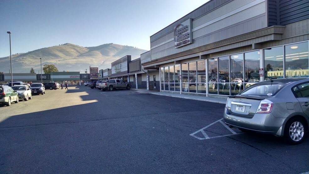 More Photos Of 1938 Brooks St, Missoula Freestanding For Lease