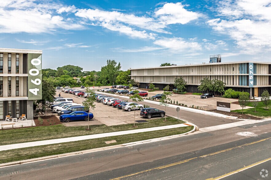 More Photos Of 4600 W 77th St, Edina Unknown For Lease