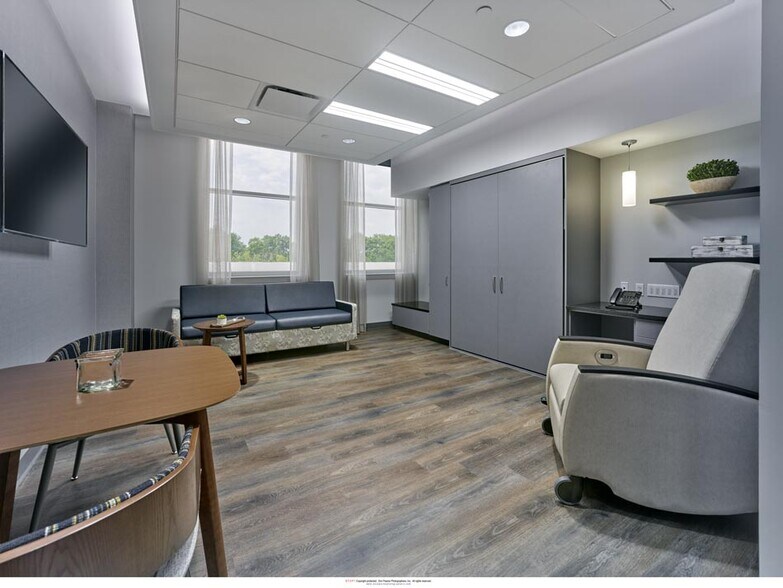 More Photos Of 475 Enterprise Dr, Royersford Medical For Lease