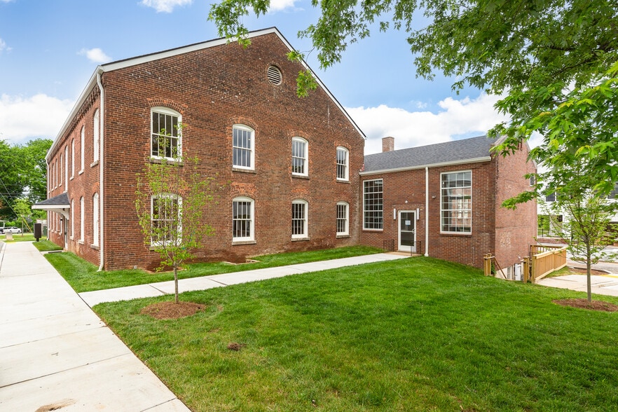 More Photos Of 1700 Greenwood Ave, Nashville Loft Creative Space For Lease