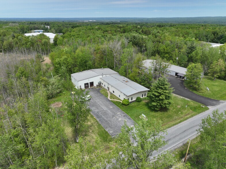 More Photos Of 132 Clear Rd, Oriskany Truck Terminal For Lease