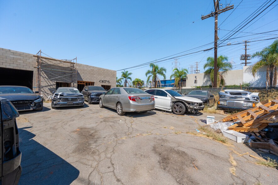 More Photos Of , North Hollywood Unknown For Sale