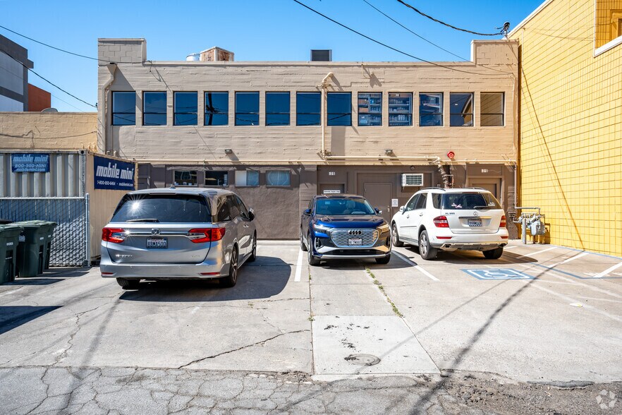 More Photos Of 961-963 Laurel St, San Carlos Loft Creative Space For Lease