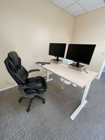 More Photos Of 2111 Forest Ave, Chico Office Residential For Lease