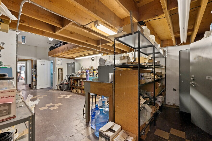 More Photos Of 1455-1469 El Camino Real, Belmont Freestanding For Lease