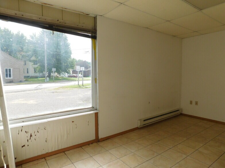 More Photos Of 100 S Holly Ave, Elk Mound Warehouse For Sale