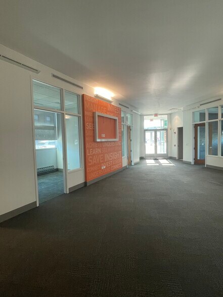 More Photos Of 1640 W Fullerton Ave, Chicago Bank For Sale