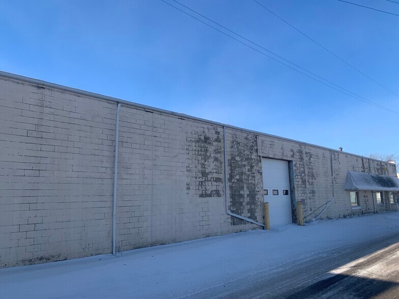 126 Market 1, Royal Center, IN 46978 Industrial For Sale